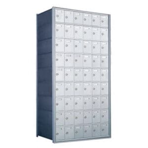 Metallic locker unit with multiple compartments